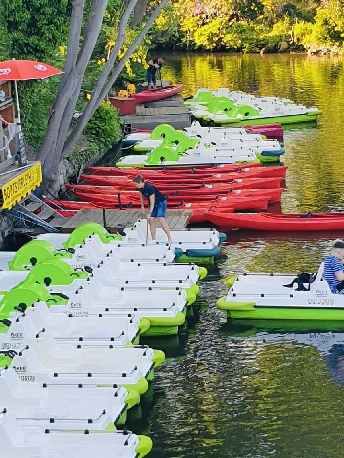 Floßfahrten und Bootsverleih: Floss-Station Braunschweig